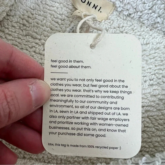 NWT DONNI. Poodle Sweat Shorts Gray Size S - Picture 3 of 5